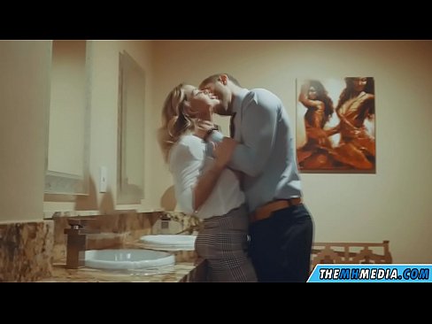❤️ Když vás na veřejných záchodcích svádí prsatá blondýna. ❤❌ Kvalitní porno u porna cs.nomescriativos.top ❌️❤